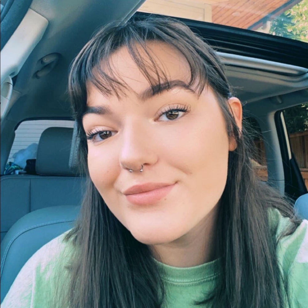 Meet your Posher, Erika